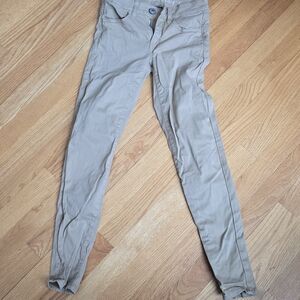 American Eagle Super Stretch Khaki Pants Double Zero (00) Short